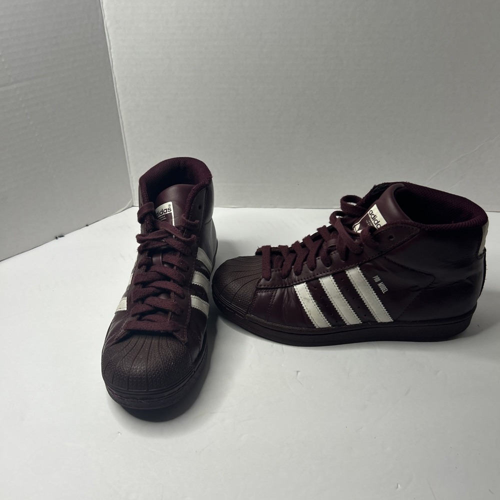 Adidas Pro Model/Size 4 Youth/ Lightly Worn/Burgundy